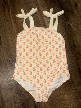 Edgehill Collection Kids One-Piece Swimsuit in Cream and Coral